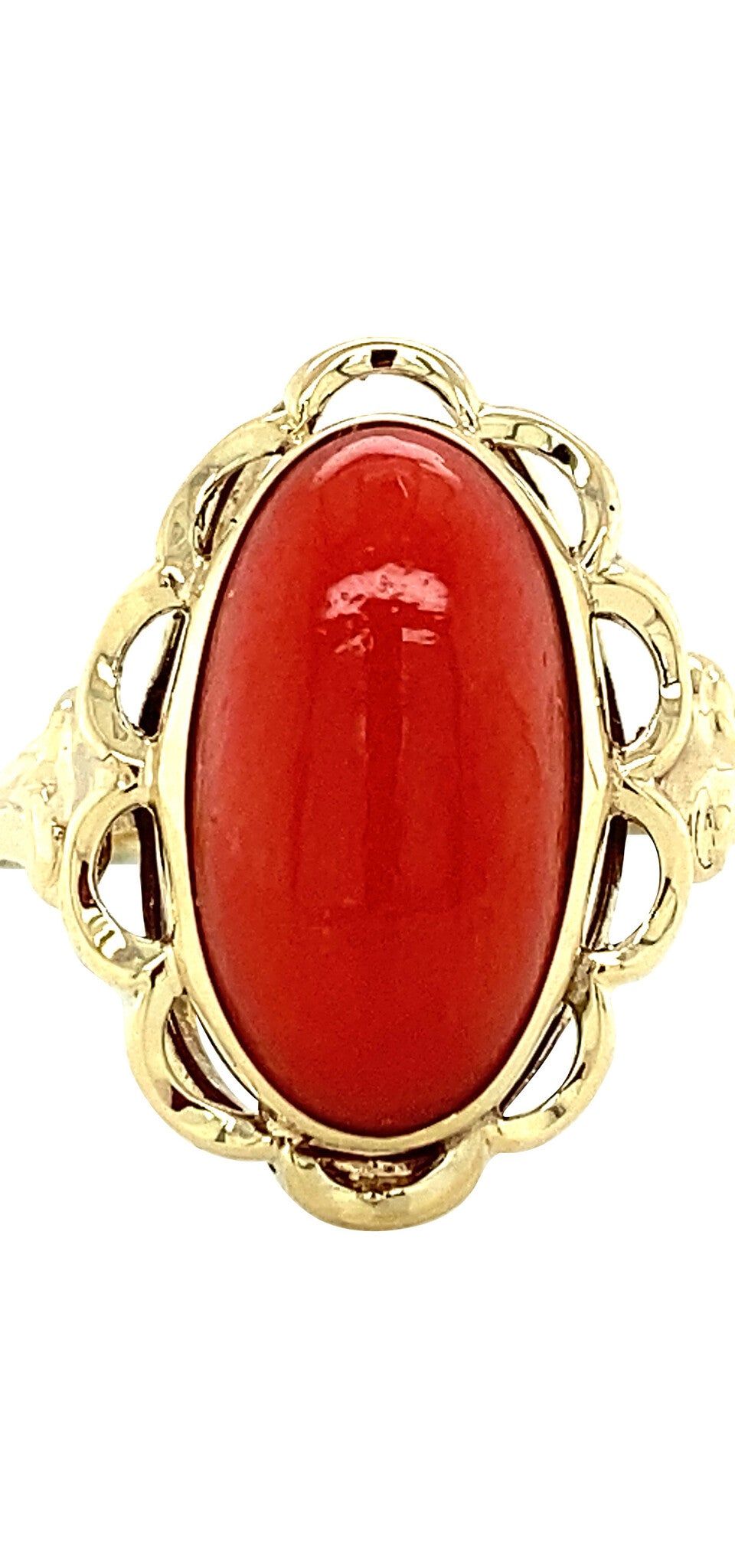 Vintage 14K Gold Ring with Red Coral